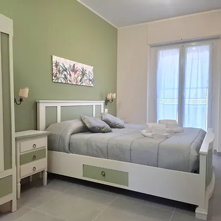 La Casa Nel Parco شقة مونْكالييري
